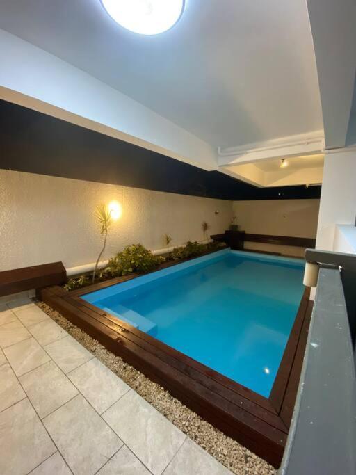 Sandstone Apartment A Walk To The Beach Flic en Flac Экстерьер фото